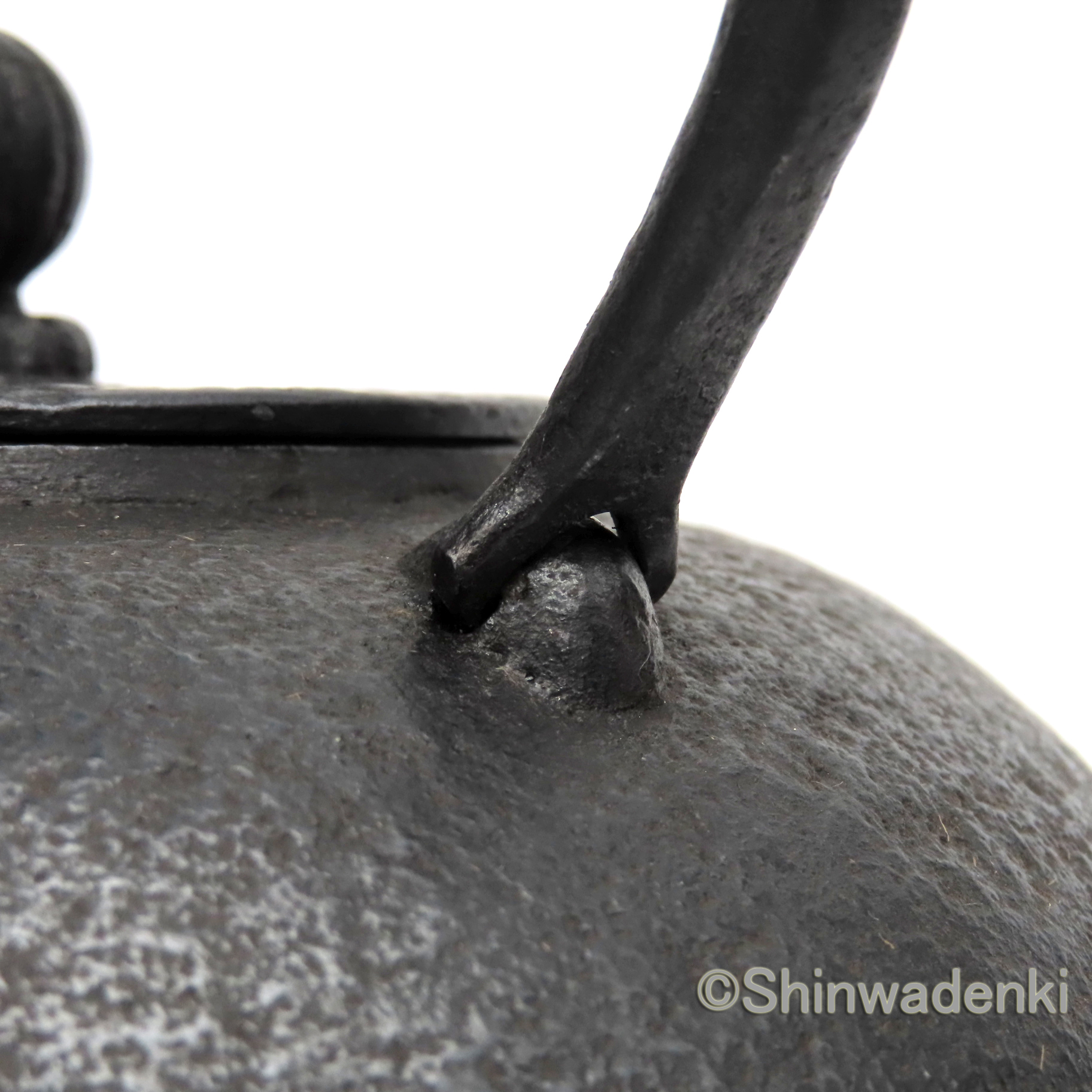 南部鉄器 鉄瓶 布団形かすみ(大・黒仕上げ)