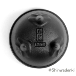 南部鉄器 香炉 花びら（黒）