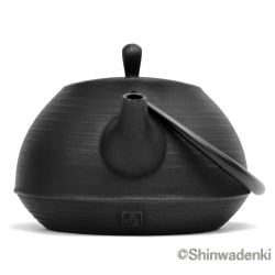 南部鉄器 鉄瓶 刷毛目（黒仕上げ）1L