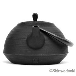 南部鉄器 鉄瓶 刷毛目（黒仕上げ）1.3L