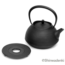 南部鉄器 鉄瓶 刷毛目（黒仕上げ）1.3L