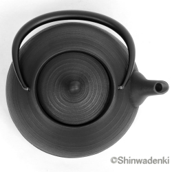 南部鉄器 鉄瓶 刷毛目（黒仕上げ）1.3L