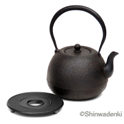 紅蓮堂 葛巻元作 南部鉄器 特製品 丸形鉄瓶 月光 1.5L 黒仕上げ