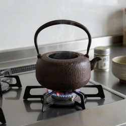 南部鉄器 鉄瓶 平丸小肌