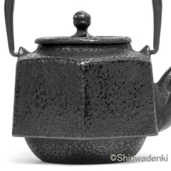 南部鉄器 急須 六角利久 黒